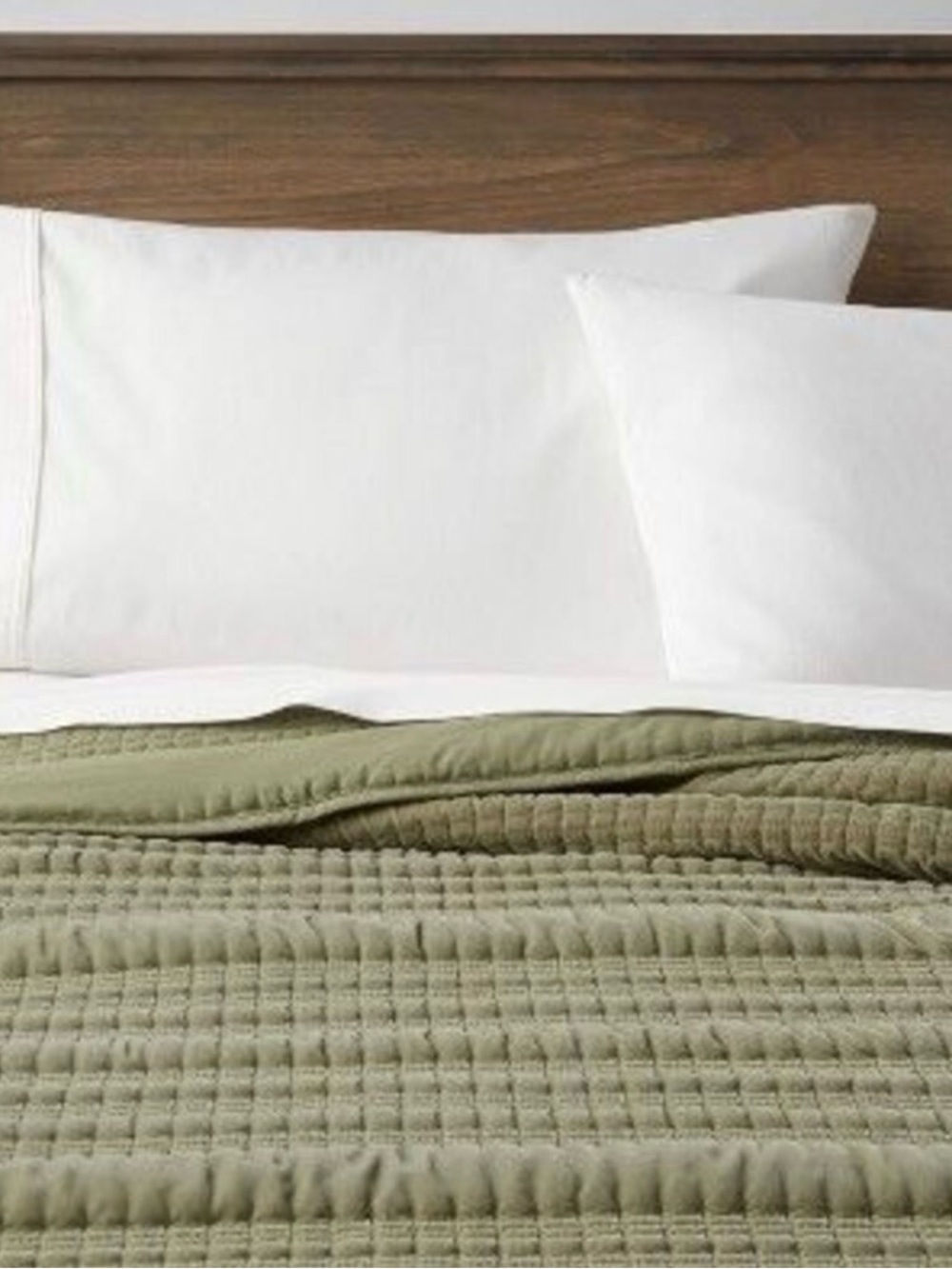 Threshold - Twin Lofty Velvet Quilt Green - Threshold Green